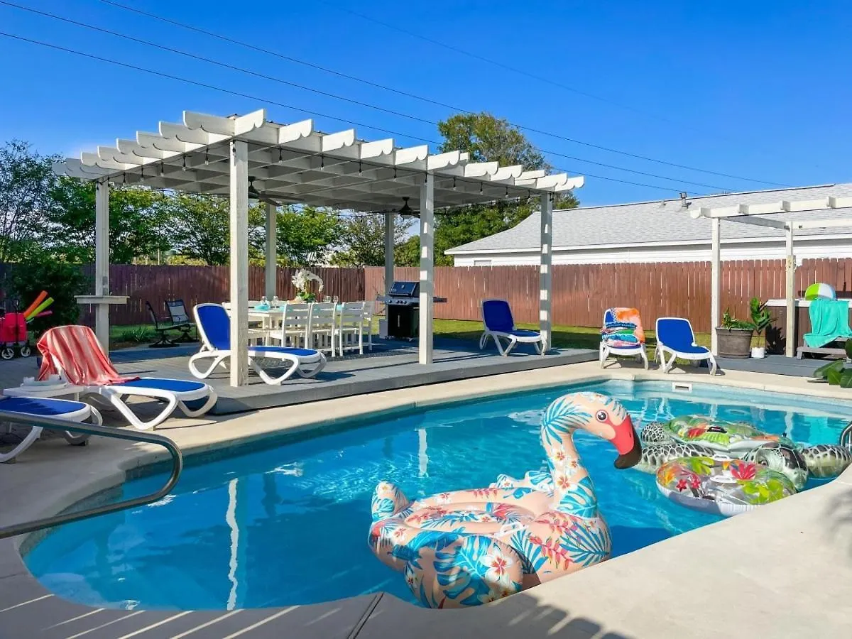 Seas The Moment Pool & Hot Tub Golf Cart Deals Destin
